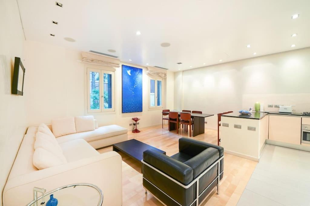 Ca' Santa Eufemia, Cozy And Classy, Sleep 4 Apartment Venedig